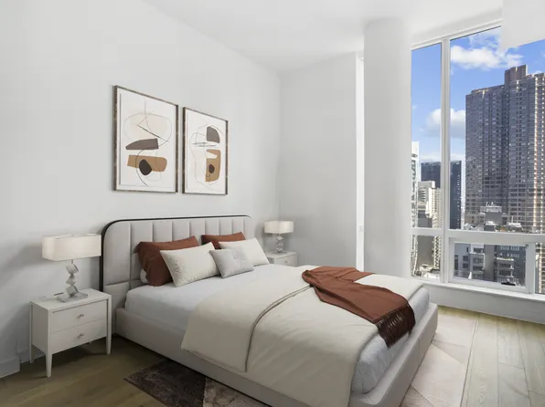 325 Lexington Avenue image 4 of 11