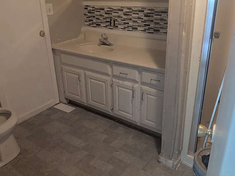 30 Tempie Dr #2 — Photo 7