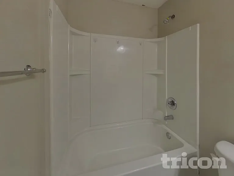 498 Auburn Oaks Rd E — Photo 14