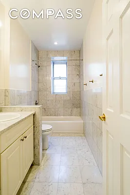 Rented by Compass | media 11