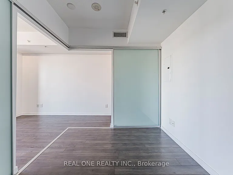 68 Abell St #846 — Photo 18