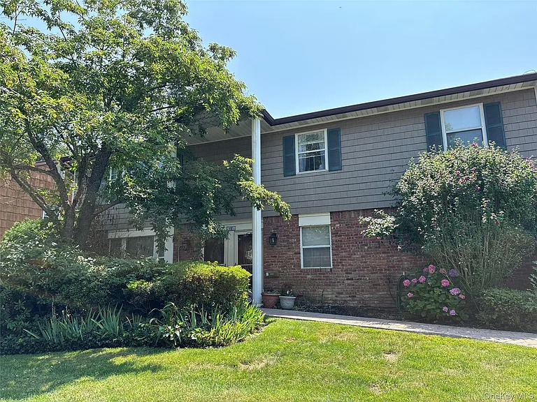 17 Alex Ln — Photo 6