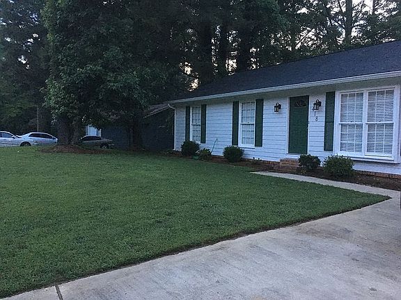 3rd image of 418 Willow Ct SE