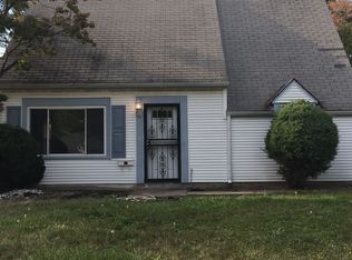 20201 Butternut Ln, Warrensville Heights, OH