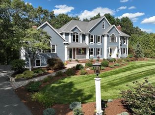 4 Sawyers Ln, Andover, MA 01810