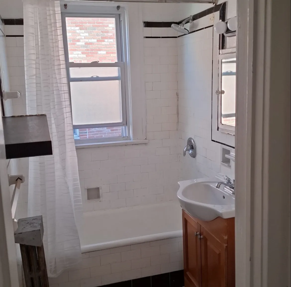 2 bed, $1,700 — Photo 3