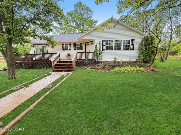 17435 Danville Drive, Neosho, MO 64850