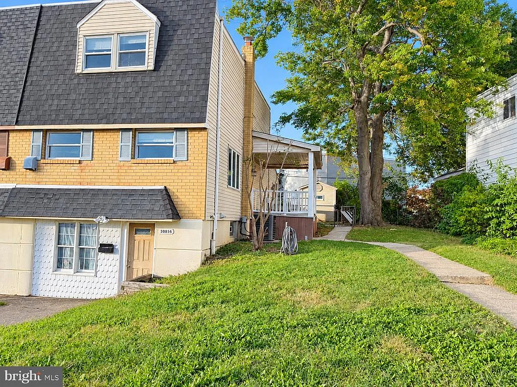 3 bed, 1.5 bath, 1560 sqft, $3,000 — Photo 2