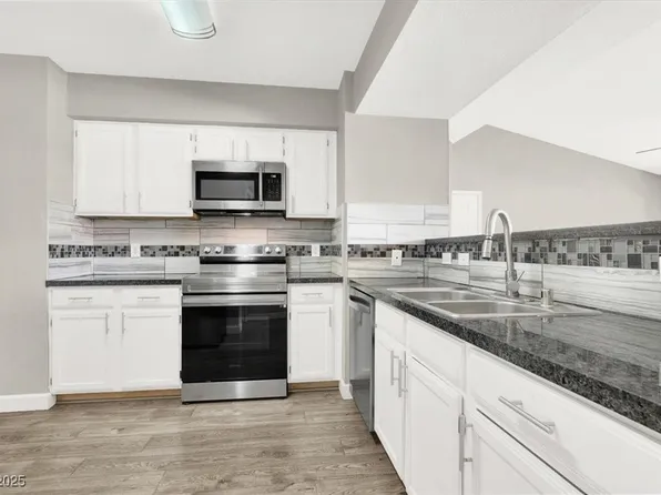 45 Maleena Mesa St APT 1424, Henderson, NV 89074