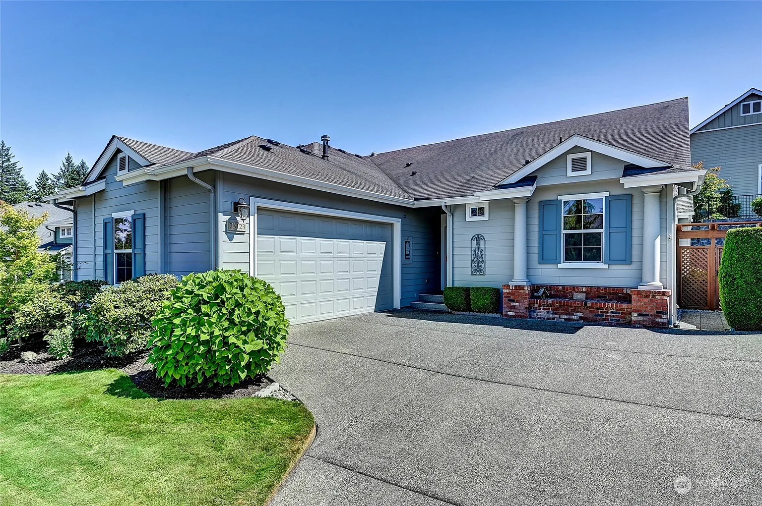 23123 NE 128th Place photo 1