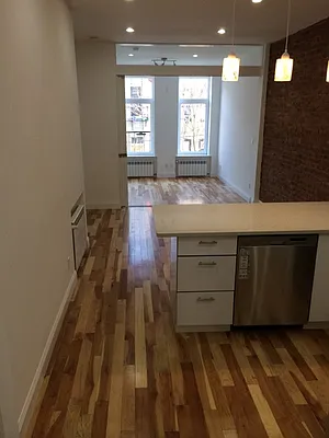 Rented by Elite Team Realty LLC | media 13