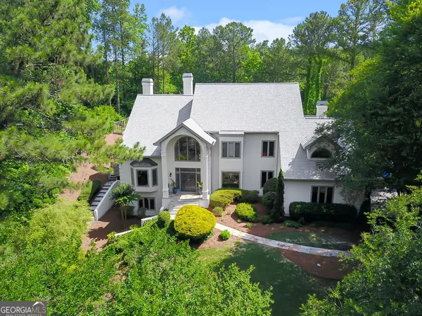 10 Quarry Lake Ct, Sandy Springs, GA 30342