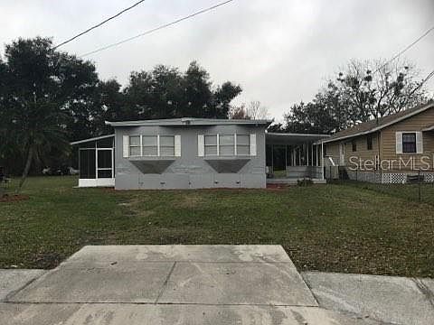 2nd image of 816 Bethune Ave