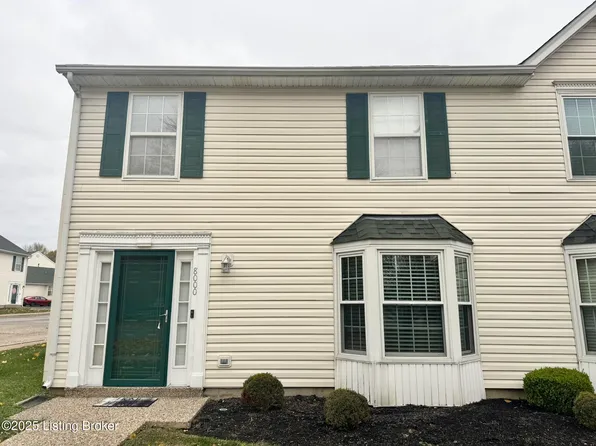 8000 Aspen Green Ln, Louisville, KY 40291