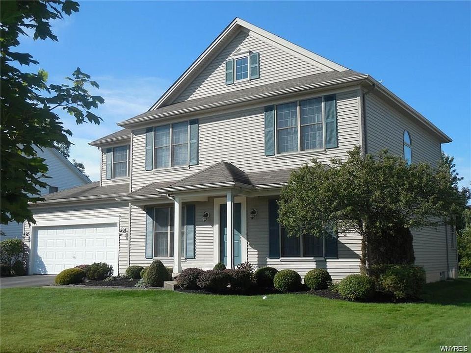 1st image of 41 Newcastle Dr