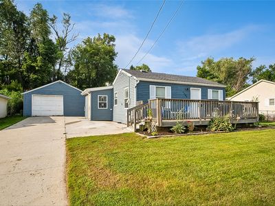 1204 Spring St, Des Moines, IA, 50315
