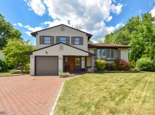 42 Kenneth Pl, Clark, NJ 07066