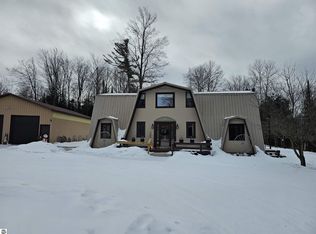 5800 Town Hall Rd, Hale, MI 48739