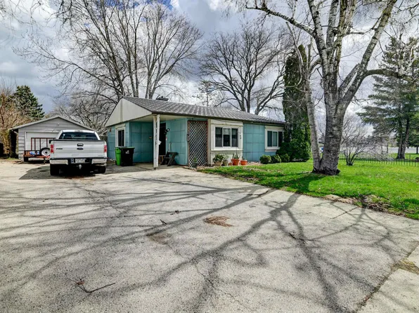 91 W Water St, Beaver Dam, WI 53916