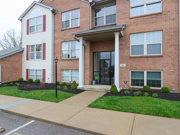 2nd image of 161 Palisades Pointe #3