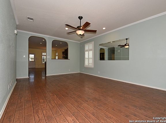 4th image of 148 Crane Crest Dr