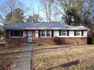 1525 Halcun Dr, Petersburg, VA 23803