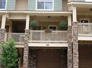 2933 Craftsman Ln, Charlotte, NC 28204