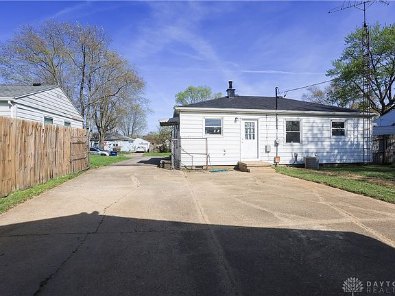 3rd image of 1627 Joselin Rd