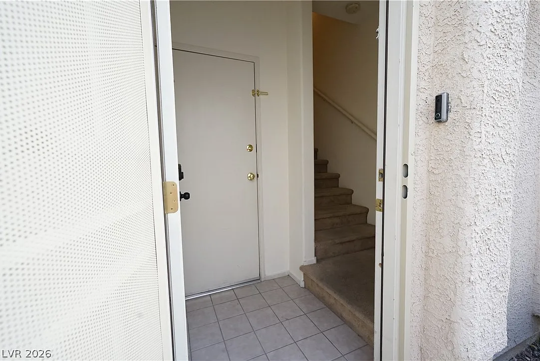 2 bed, 2.0 bath, 1069 sqft, $1,440 — Photo 4