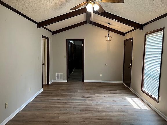2nd image of 4104 Martha Pl