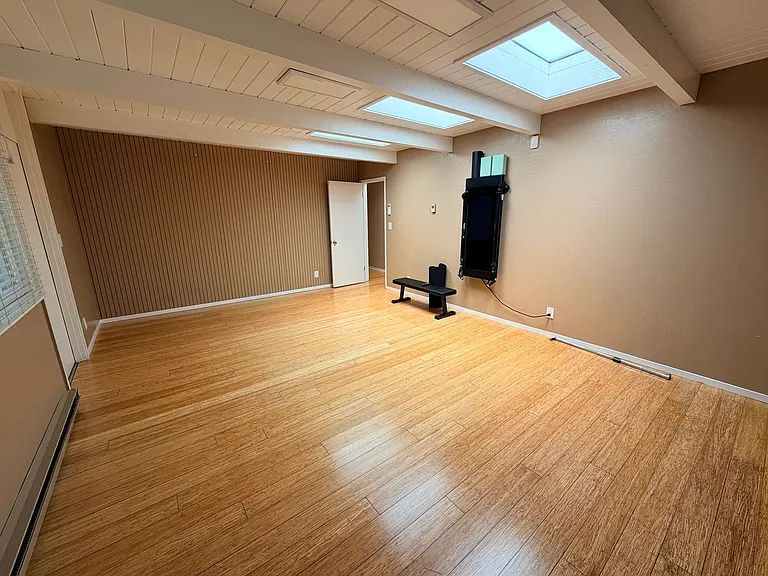 1787 Wolfe Dr — Photo 26