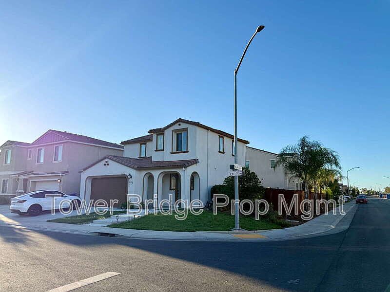 2nd image of 7387 Filo Way