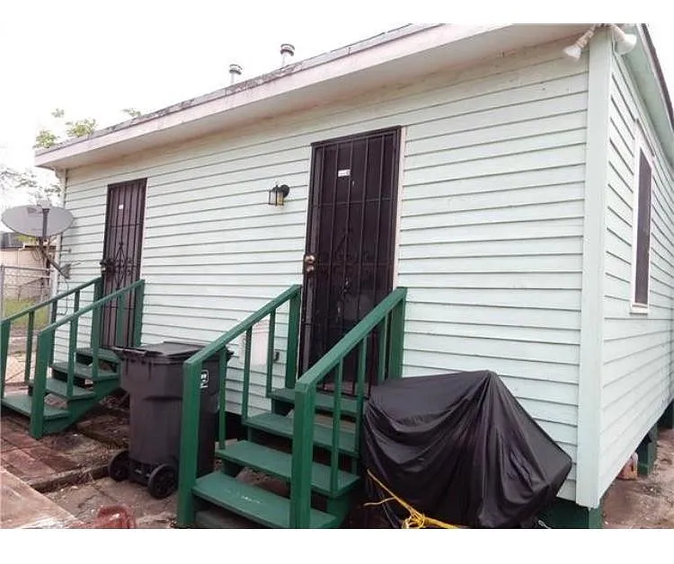 Building Photo - 3006 Republic St