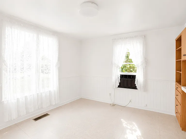 4416 S Morgan St — Photo 5