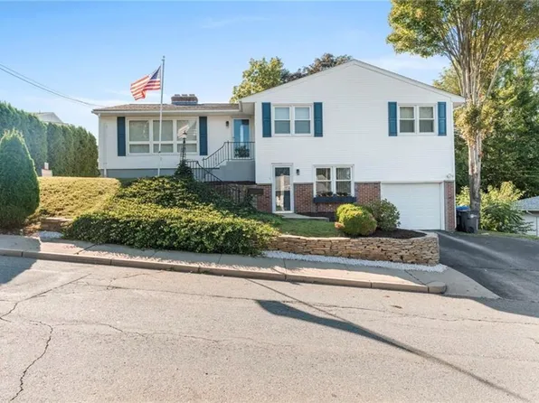 19 Legion Memorial Dr, Providence, RI 02909