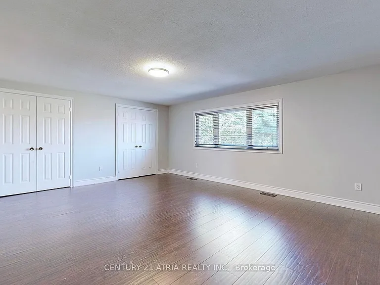 92 Jaffray Rd #UPPER — Photo 13