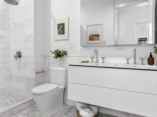 1370 Dean Street image 11 of 12