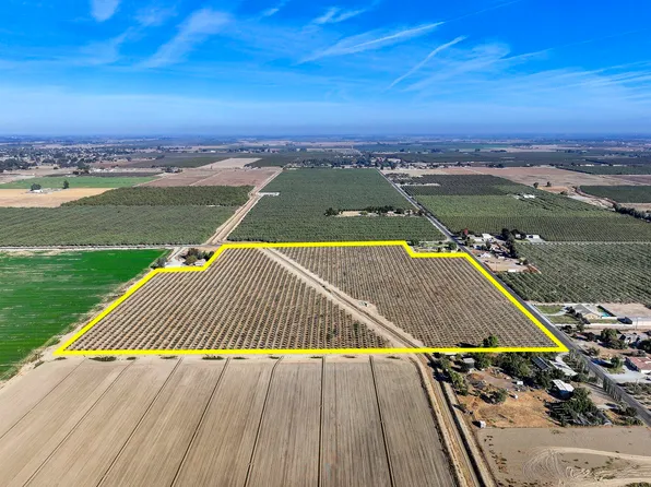 Iona Avenue, Lemoore, CA 93245
