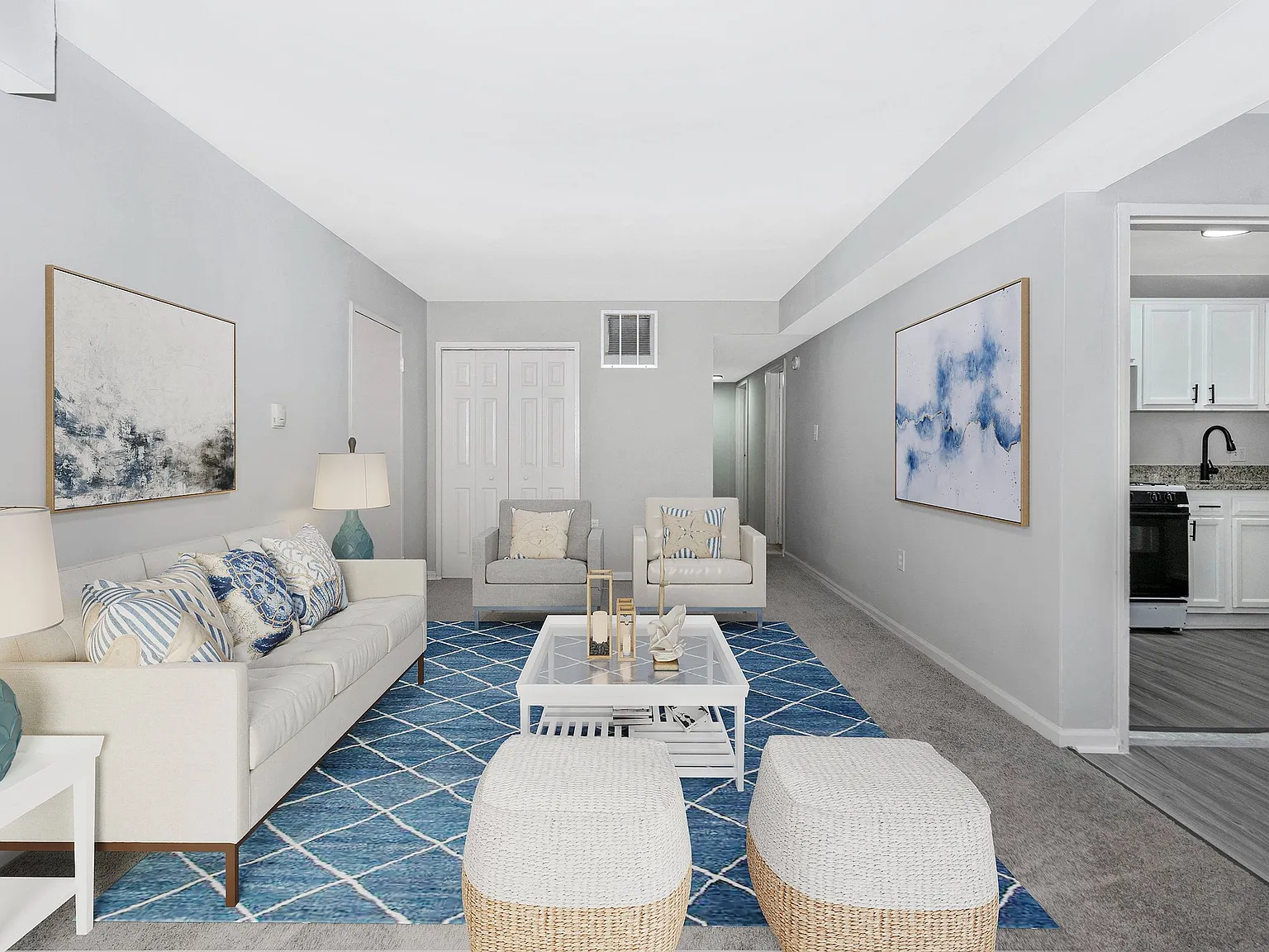 Emerald Apartments — Photo 2