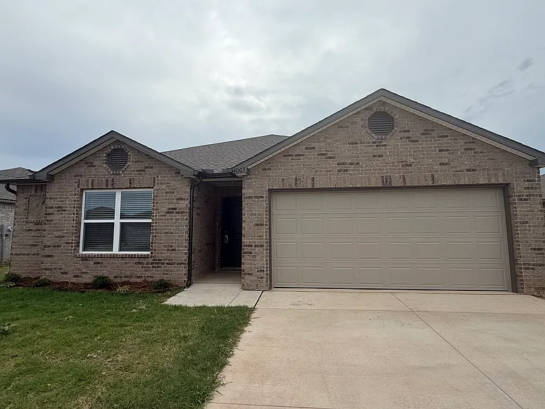4005 Dutch Ln — Photo 3
