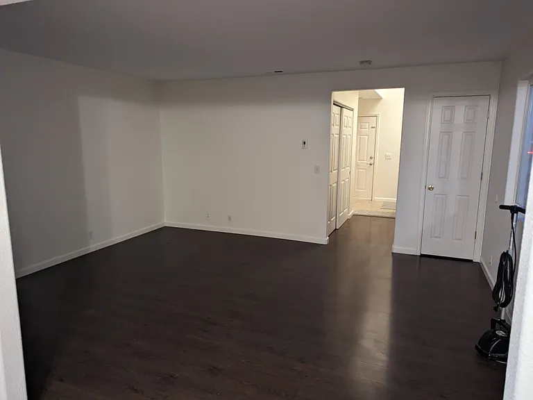 2180 W Baltic Pl — Photo 2