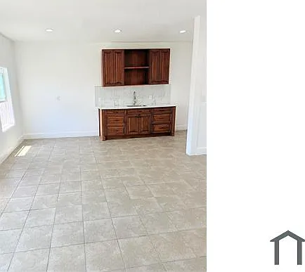 1782 1/2 W 37th Pl #2