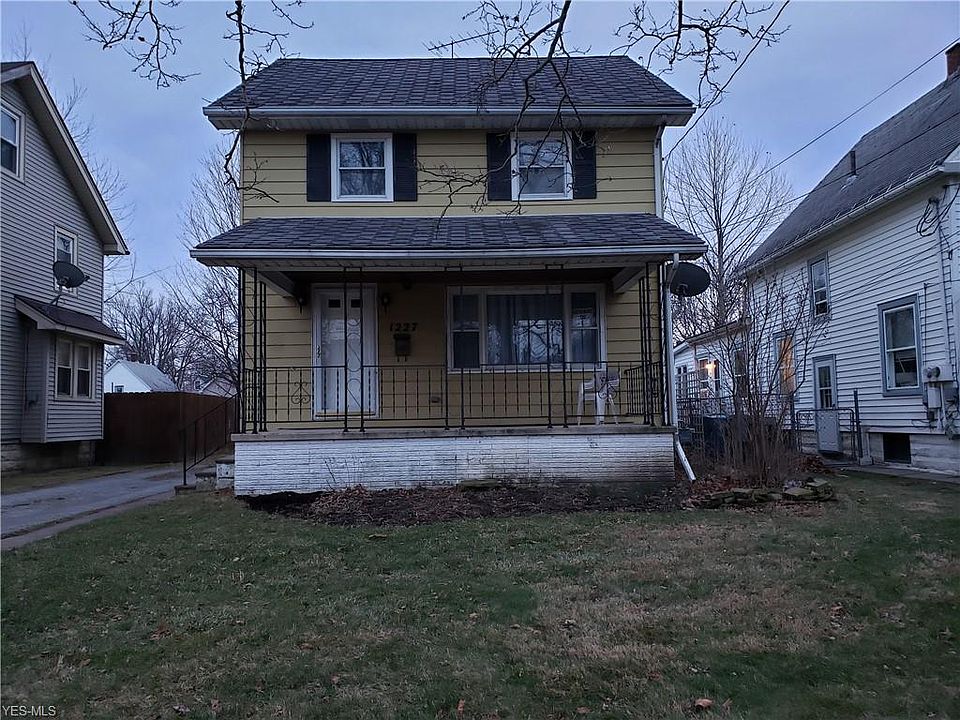 1st image of 1227 W 11th St