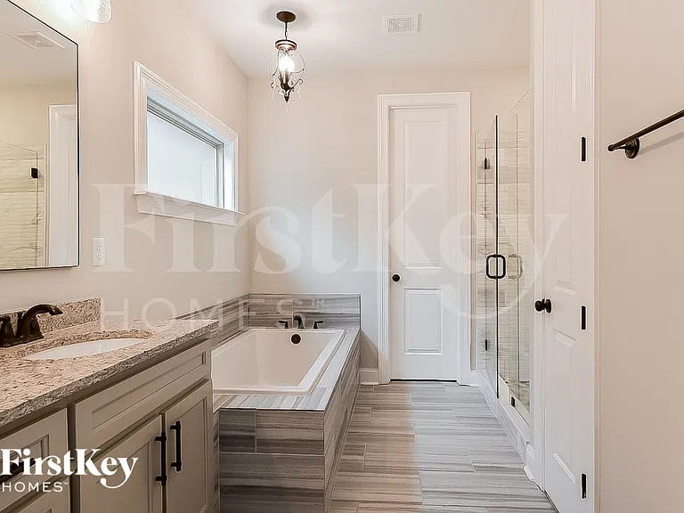 7432 Appling Rain Dr — Photo 10
