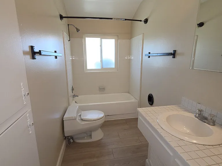 1868 Castro Dr — Photo 5