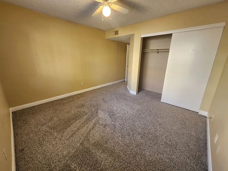 2750 S Durango Dr #1078 — Photo 19