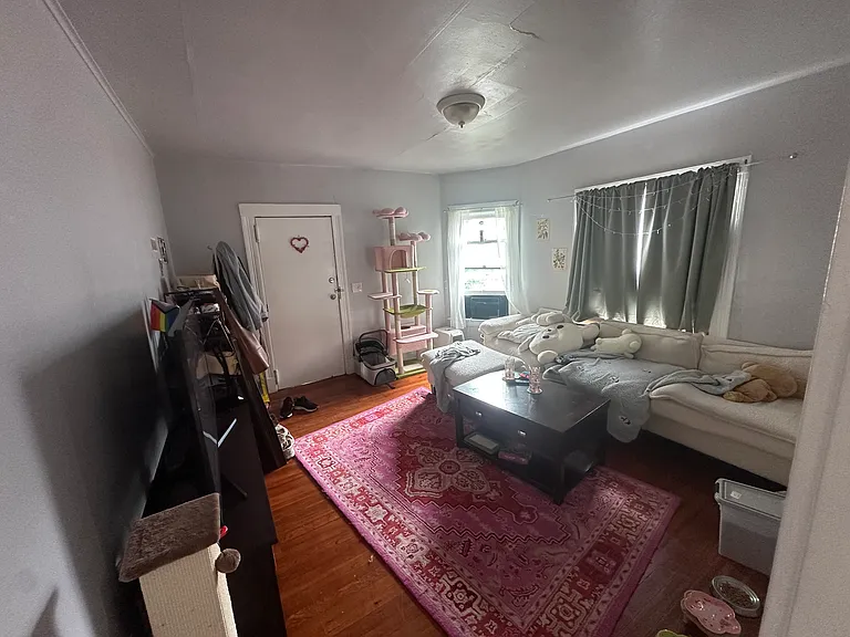 23 Benton St #2 — Photo 8