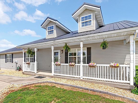 3rd image of 5416 S 165th Road