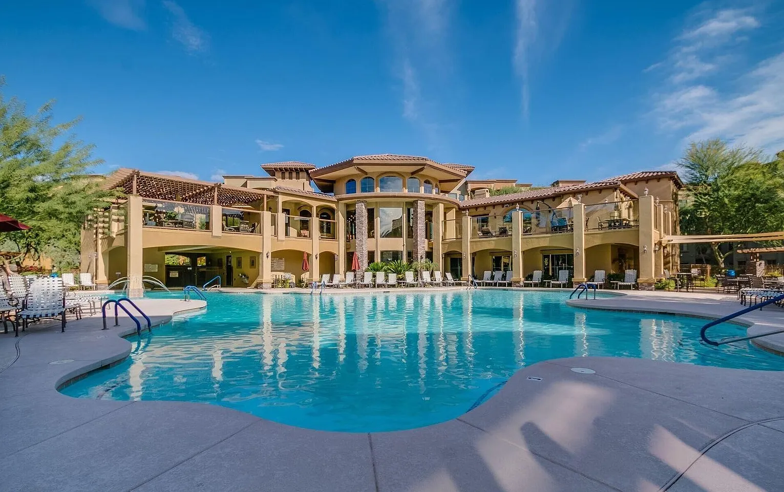 5450 E Deer Valley Dr — Photo 2