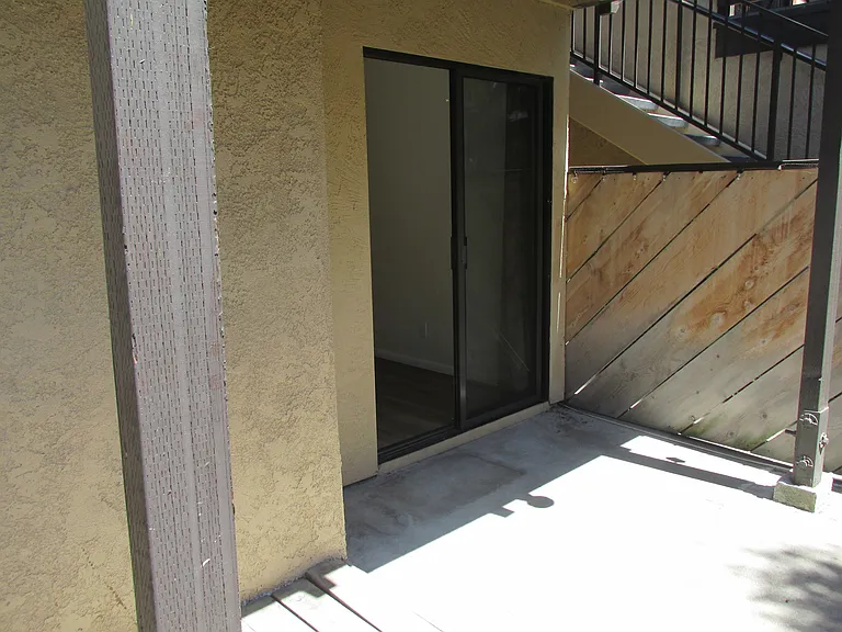 570 Peach St #26 — Photo 34